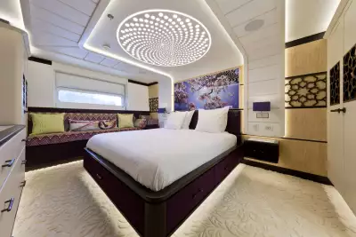 Khalilah superyacht