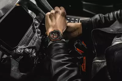 SevenFriday P3C/09 Orange Carbon