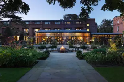 The Grove Hotel