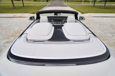 Rolls-Royce Dawn Black Badge