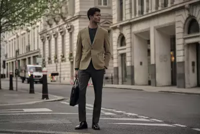 Charles Tyrwhitt AW22