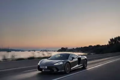 McLaren GT
