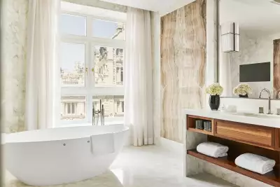 Four Seasons Madrid rooms