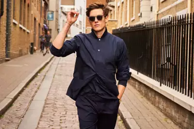 Regenerative cotton navy shirt jacket from Neem