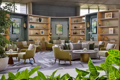 The Peacock Lounge