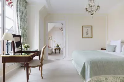 Hotel Le Bristol room