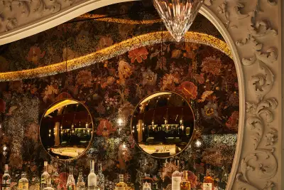Bar Thirteen