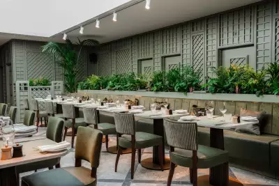 Crossbasket Castle restaurant