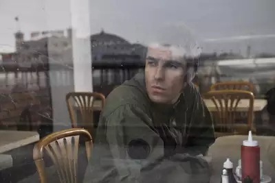 Liam Gallagher, Oasis in Café, Brighton, 2009 - Lawrence Watson, Print Matters