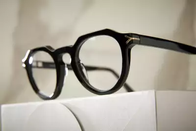 Yoovy eyewear