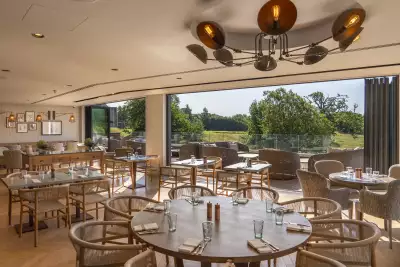 South Lodge Food & Drink
