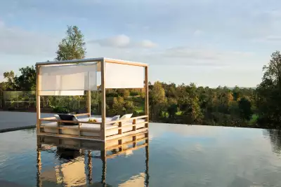 Camiral villa