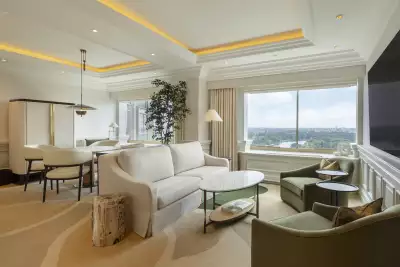 Bedroom at London Hilton on Park Lane