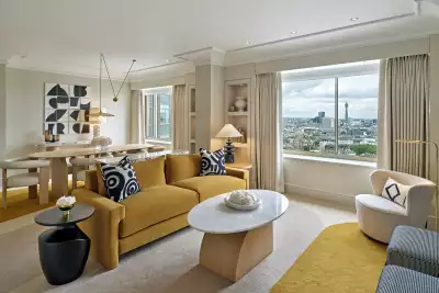 Bedroom at London Hilton on Park Lane