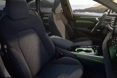 Audi A6 Avant e-hybrid