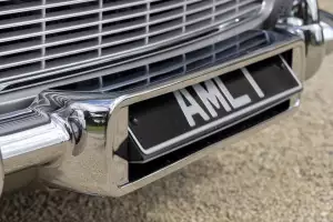 Aston Martin Goldfinger DB5 Continuation