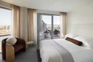 Upper Riverside at Greenwich Peninsula