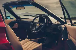 Ferrari 328