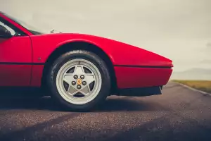 Ferrari 328