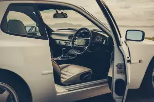 Porsche 944