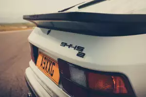 Porsche 944
