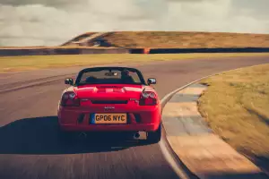 Toyota MR2 Mk III