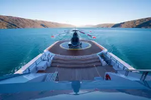Cloudbreak superyacht to charter Cloudbreak superyacht to charter