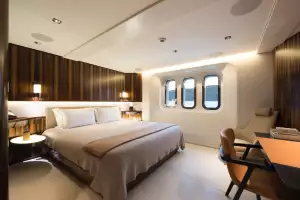 Cloudbreak superyacht to charter Cloudbreak superyacht to charter