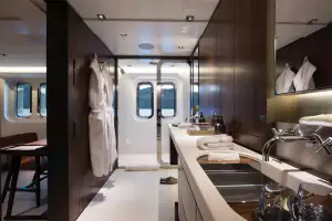 Cloudbreak superyacht to charter Cloudbreak superyacht to charter
