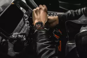 SevenFriday P3C/09 Orange Carbon