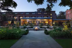 The Grove Hotel