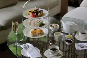 The Grove Hotel