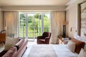 The Grove Hotel