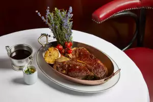 Food and drink at The Beaumont hotel