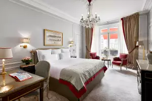 Plaza Athenee