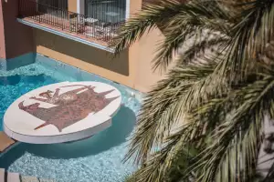 Hotel Byblos