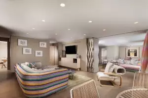 Hotel Byblos room