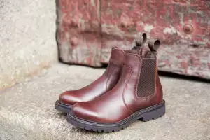 Cheaney Ellis in Whiskey Kudu