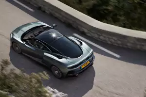McLaren GT
