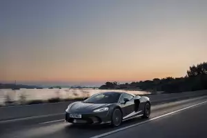 McLaren GT McLaren GT
