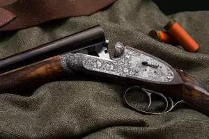 Holland & Holland shotgun