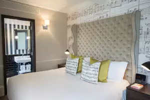The Ampersand Hotel rooms