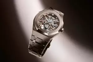 Audemars Piguet Royal Oak Selfwinding Flying Tourbillon Openworked in Sand Gold