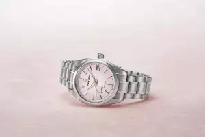 Grand Seiko Limited Edition ‘Pink Snowflake’ Spring Drive 20th Anniversary Grand Seiko Limited Edition ‘Pink Snowflake’ Spring Drive 20th Anniversary