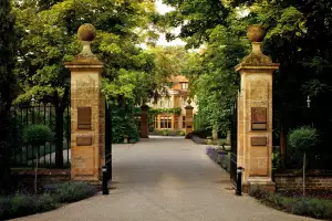 Le Manoir aux Quat'Saisons Le Manoir aux Quat'Saisons