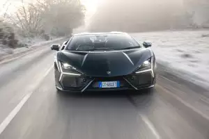 Lamborghini Revuelto