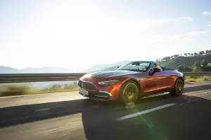 Mercedes-Maybach SL 680 Monogram Series – Red Ambience edition