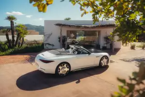 Mercedes-Maybach SL 680 Monogram Series in White Ambience