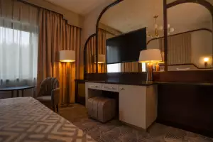 Crossbasket Castle rooms