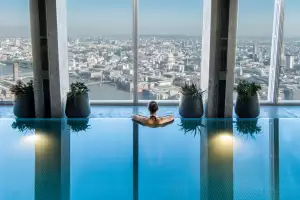 Shangri-La Sky Pool and sauna